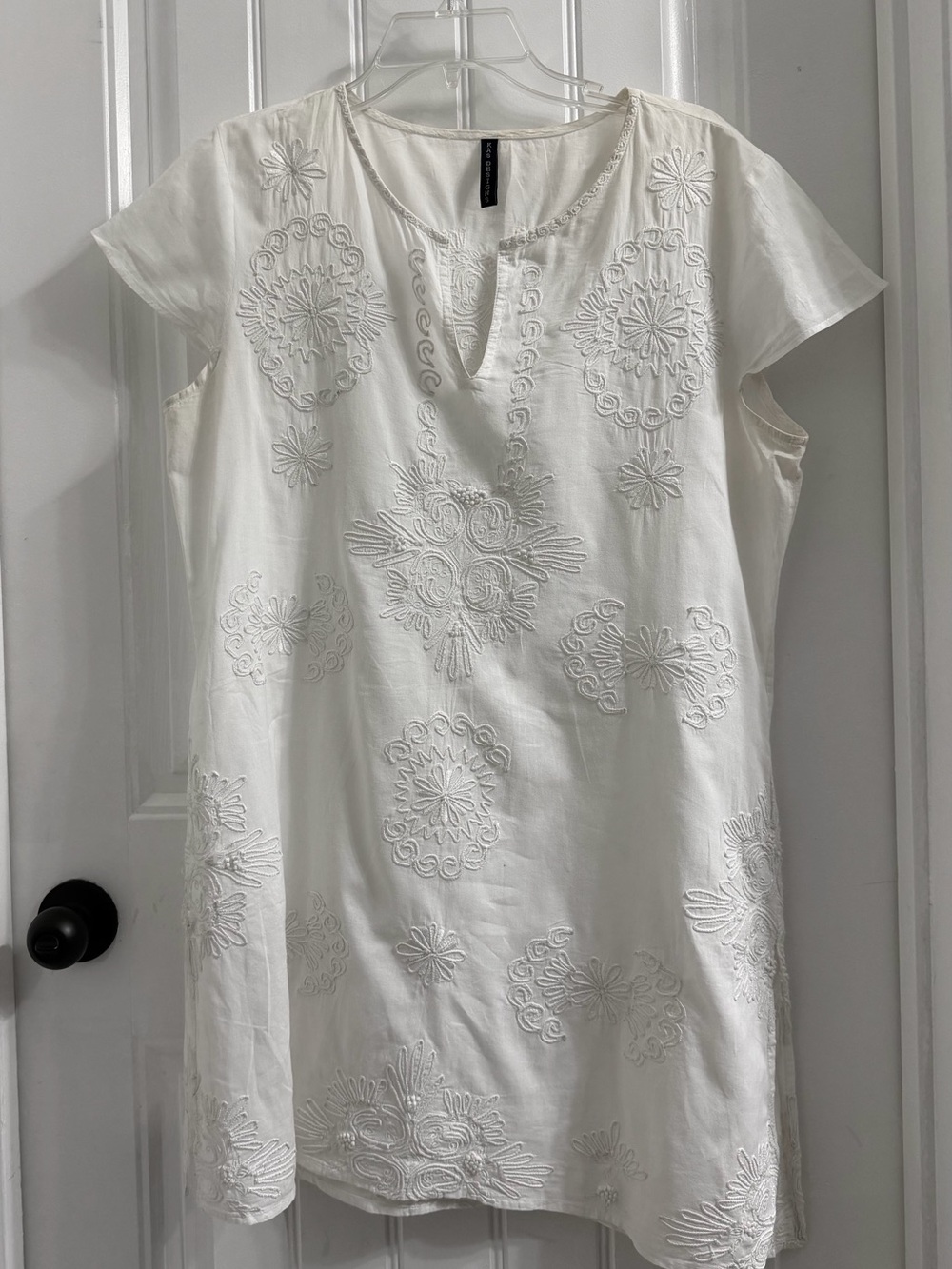 KAS Designs Women’s Embroidered Tunic Top White Medium